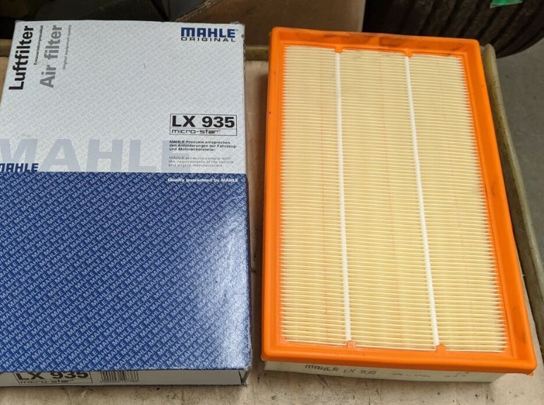 AIR FILTER TRANSIT 00 ON RWD AND FWD TO 06 LX935 C28100